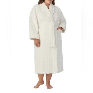 Room Service Ivory Cable Knit Cozy Wrap Robe - size 2X